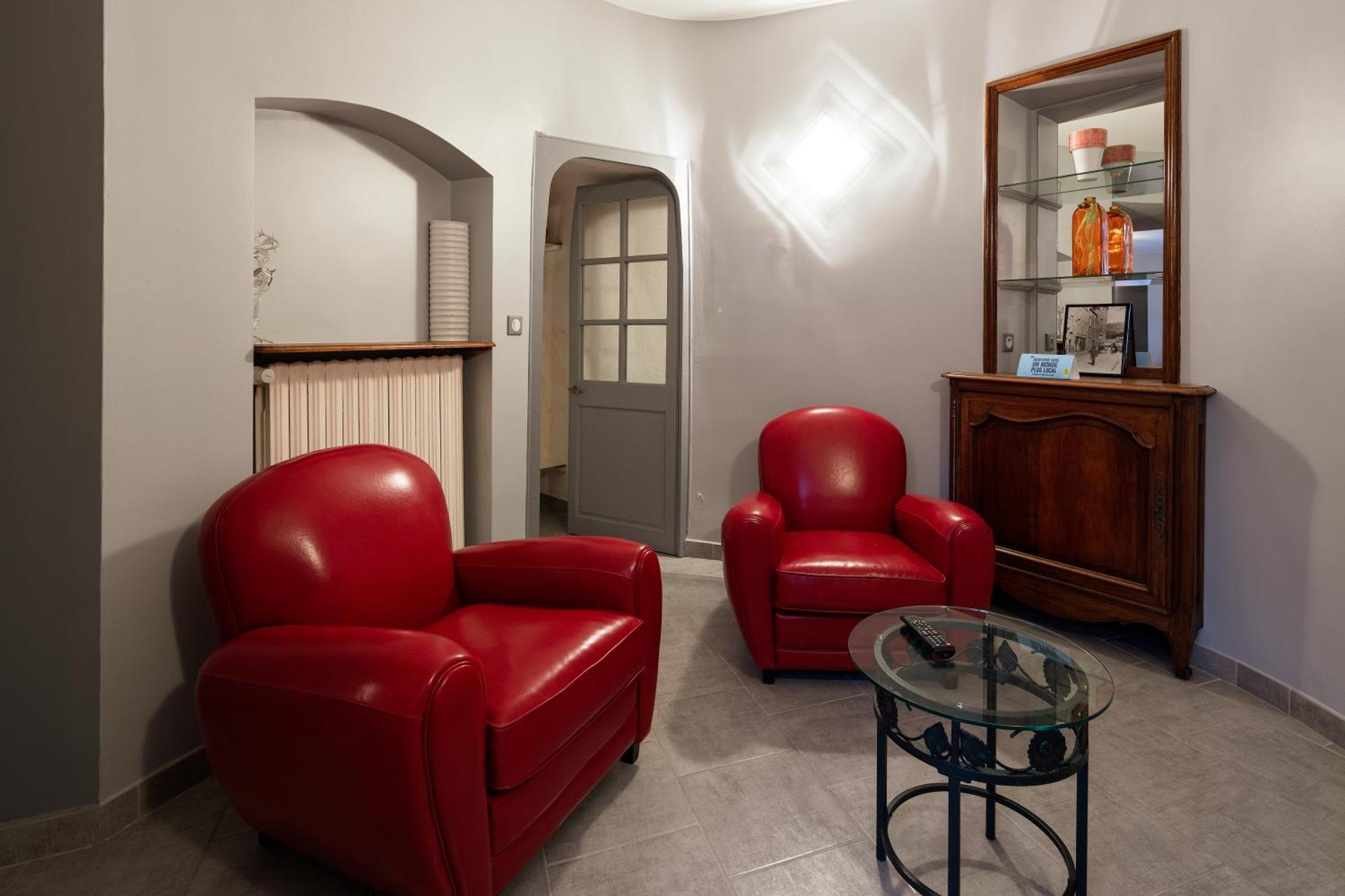 Logis Hotel Restaurant De La Paix Lodève Zewnętrze zdjęcie